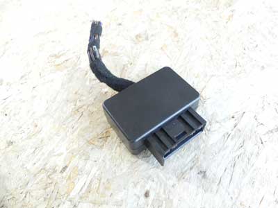 Mercedes Black Connector 1355088-2